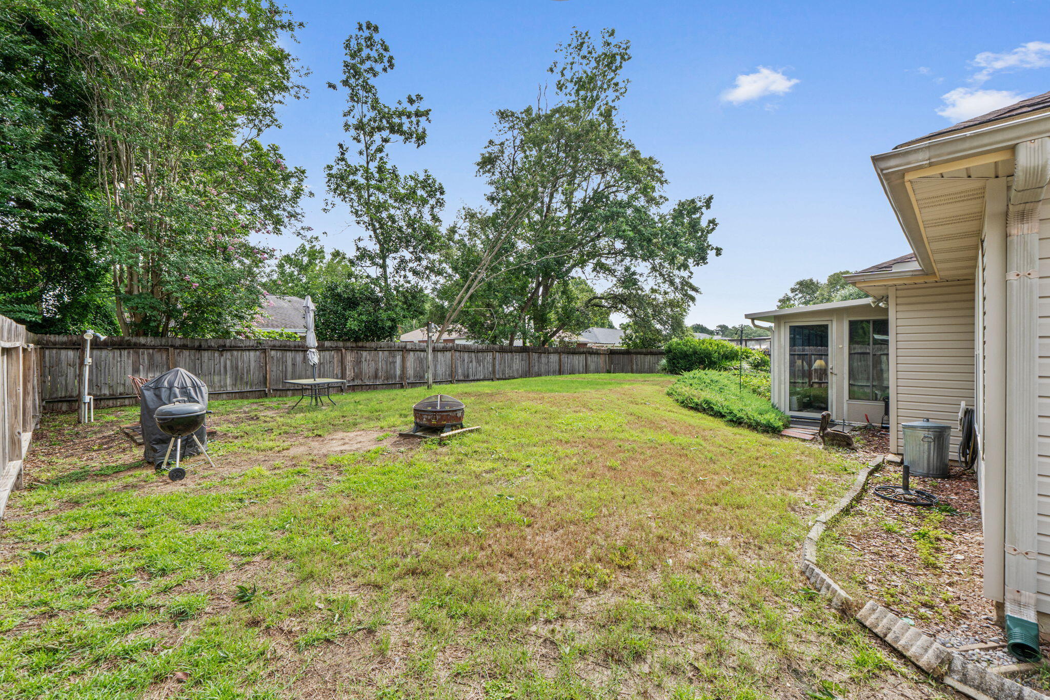 CHEROKEE BEND S/D - Residential