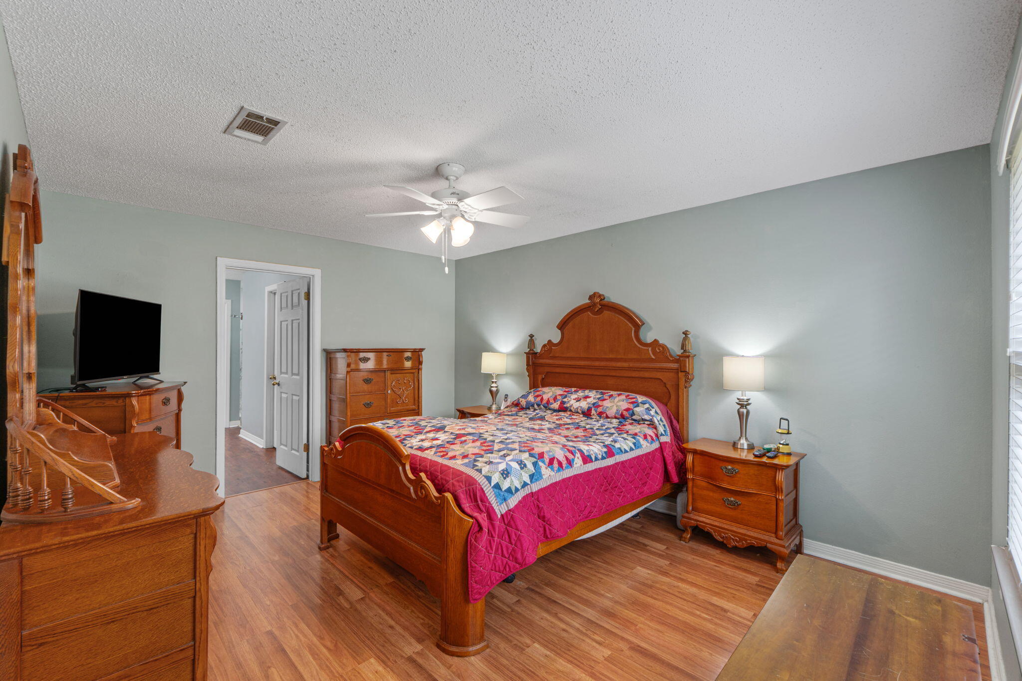 CHEROKEE BEND S/D - Residential