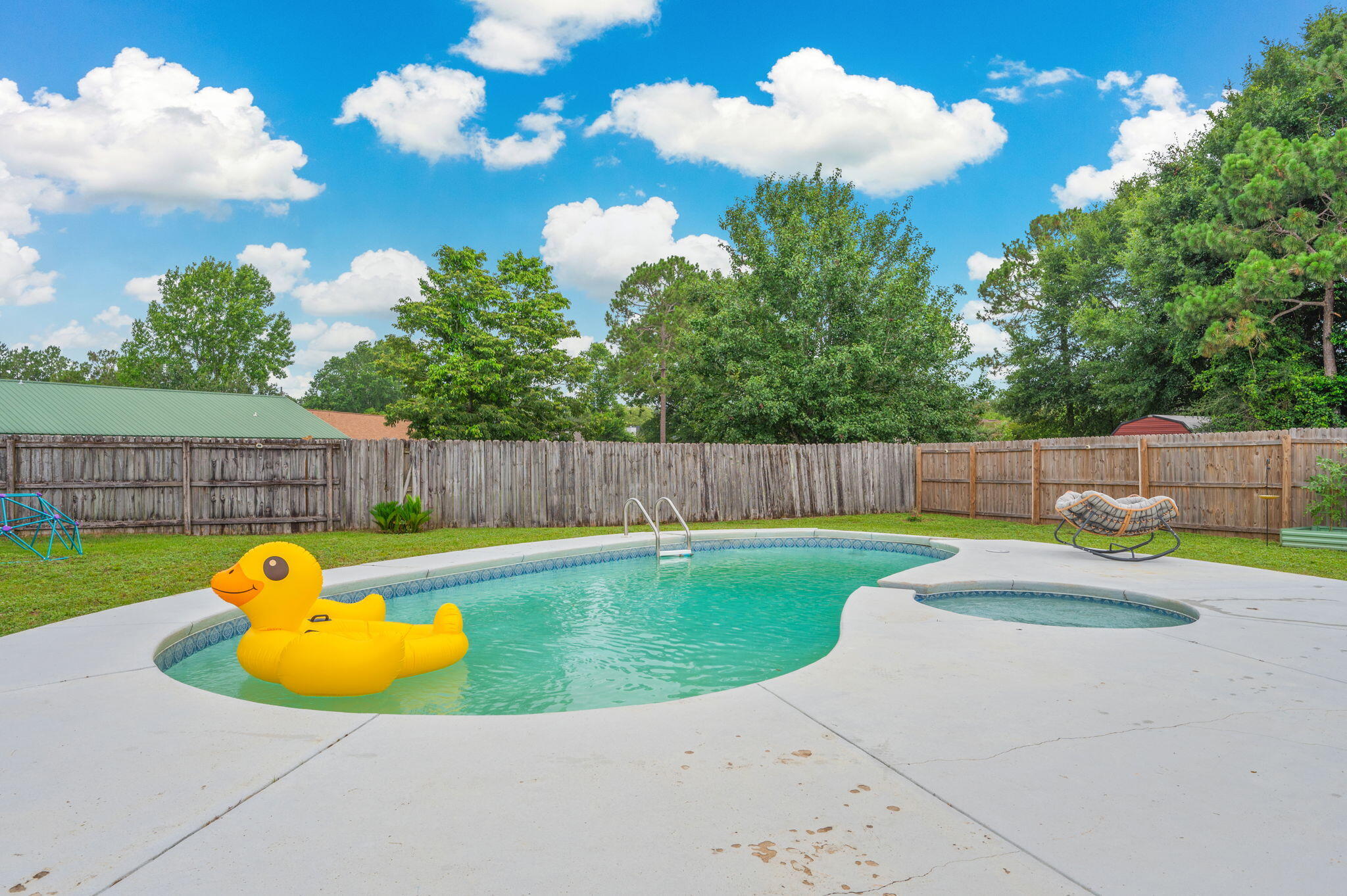 COUNTRYVIEW ESTATES 4TH ADDN PH 4 - Residential