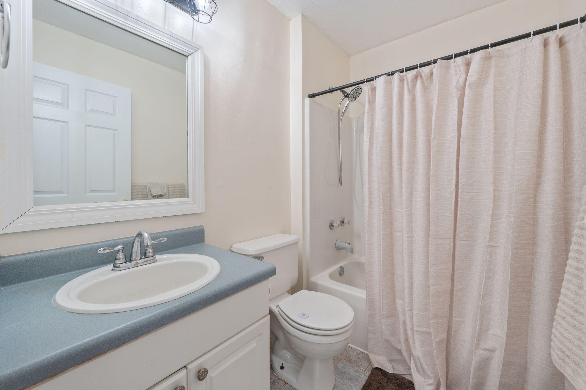 COUNTRYVIEW ESTATES 4TH ADDN PH 4 - Residential