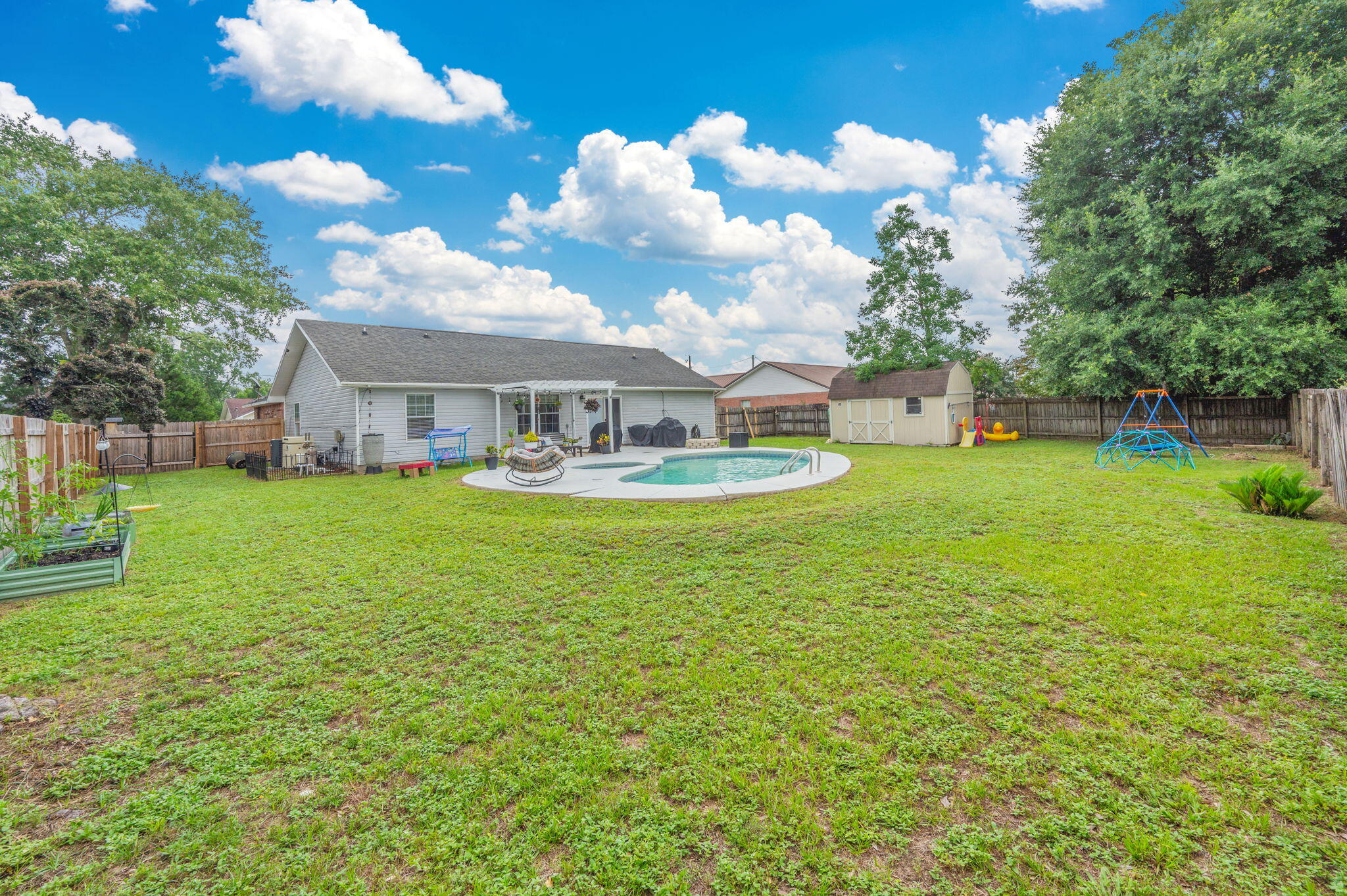 COUNTRYVIEW ESTATES 4TH ADDN PH 4 - Residential