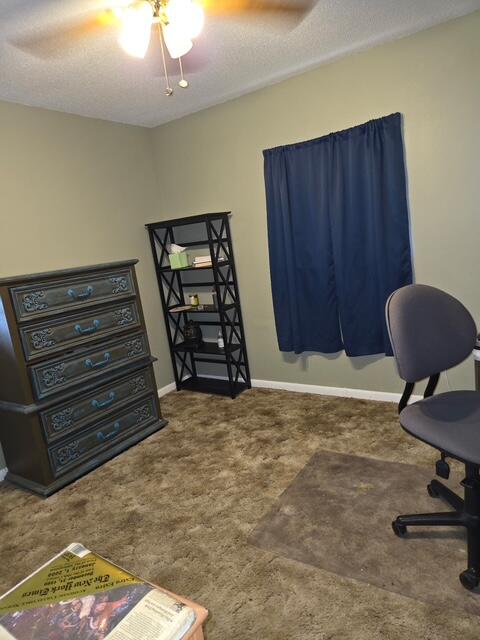 COM SW COR LOT 18 BLK B OF UNIT 2 1ST ADD KENNEDY - Residential