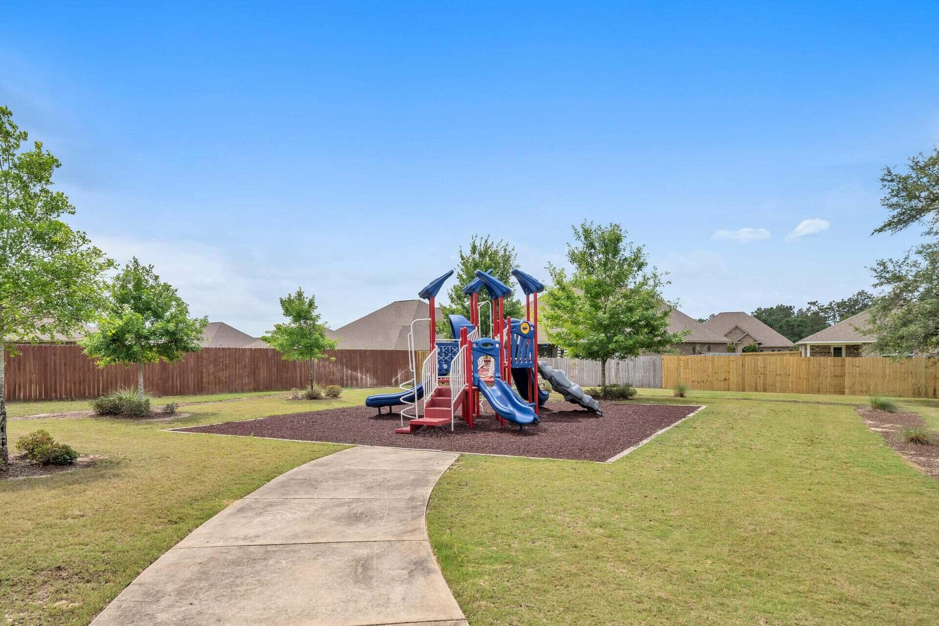 Redstone Commons - Residential Lease