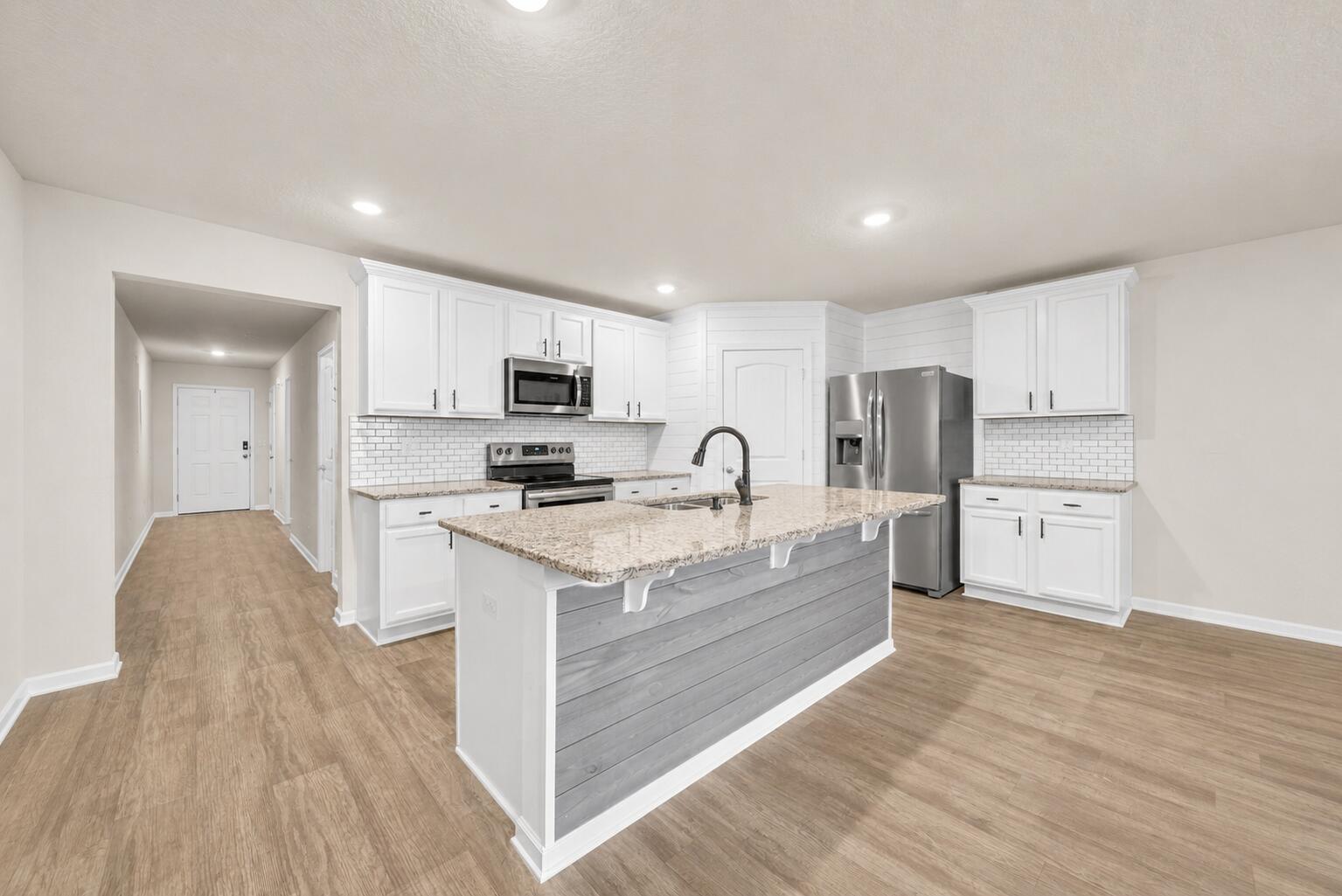 Redstone Commons - Residential Lease