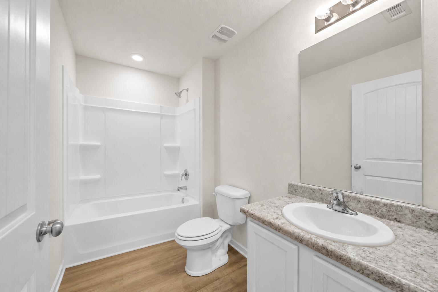 Redstone Commons - Residential Lease