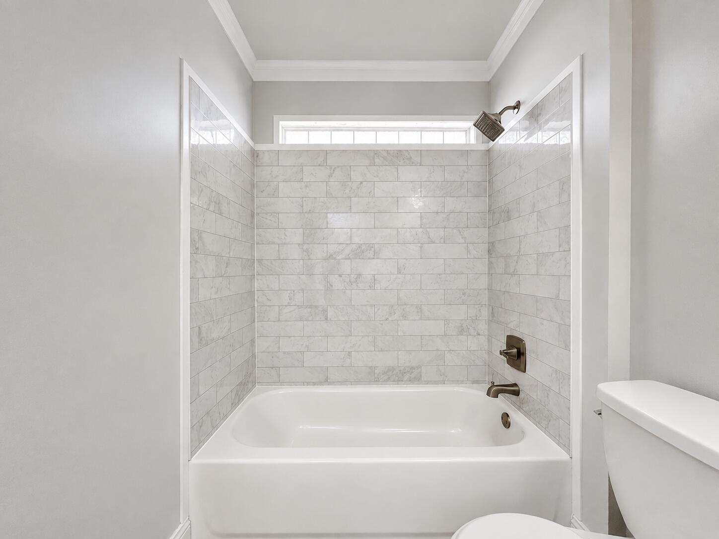 LAGUNA BEACH - Residential Lease
