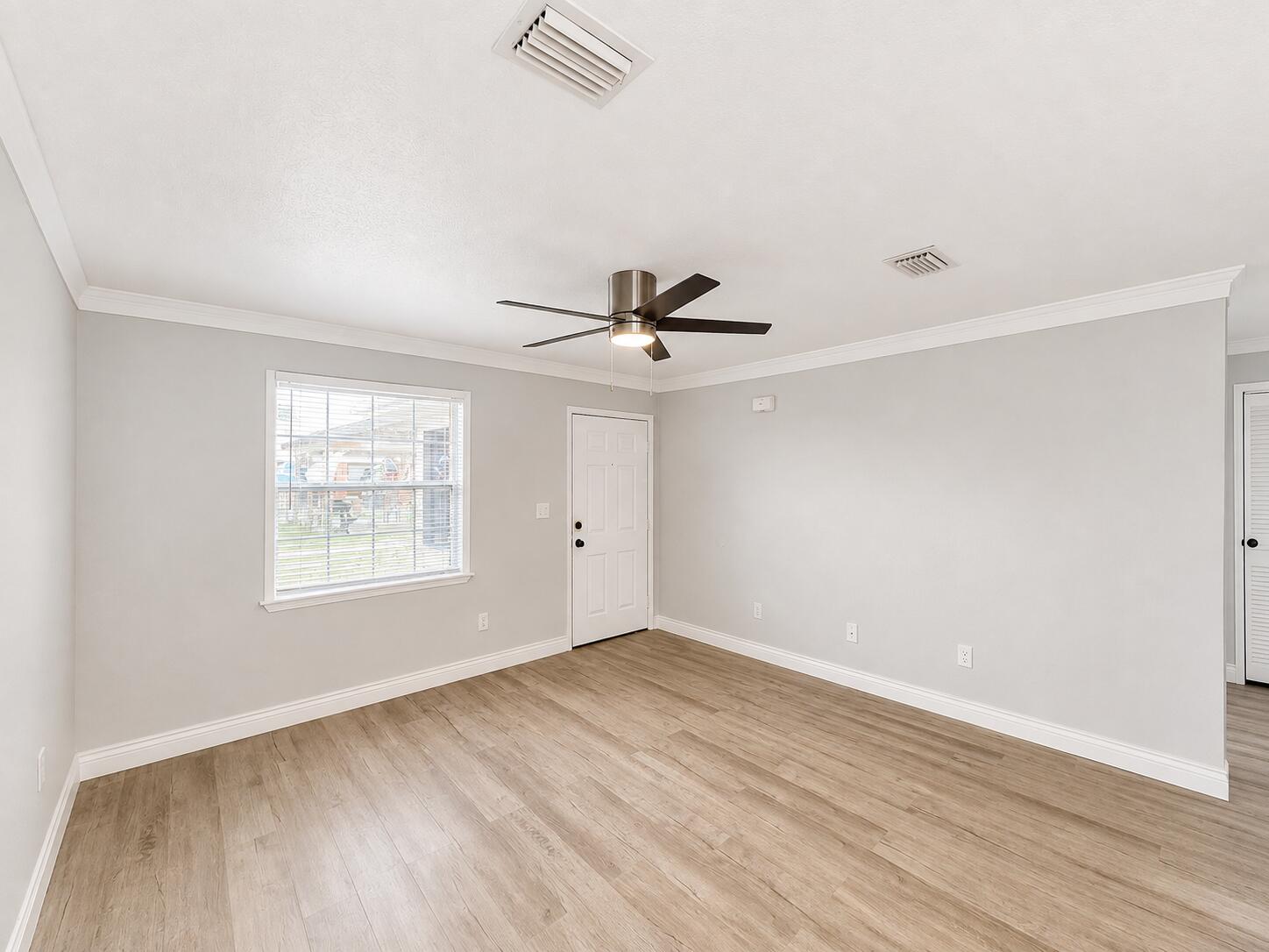 LAGUNA BEACH - Residential Lease