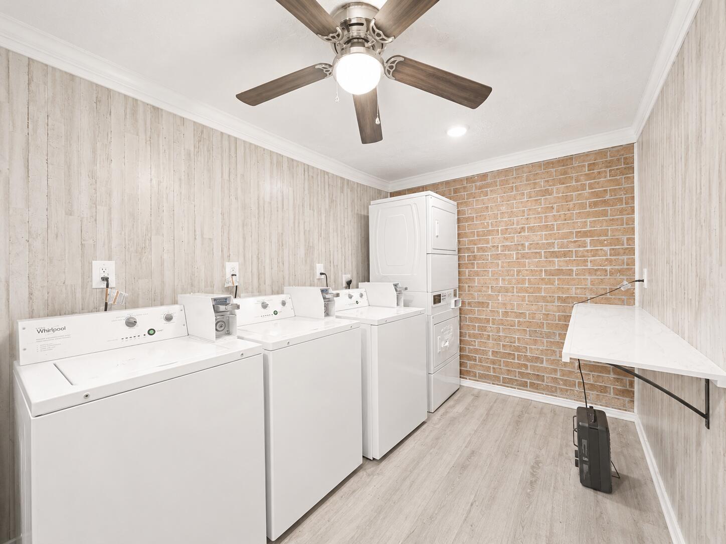 LAGUNA BEACH - Residential Lease