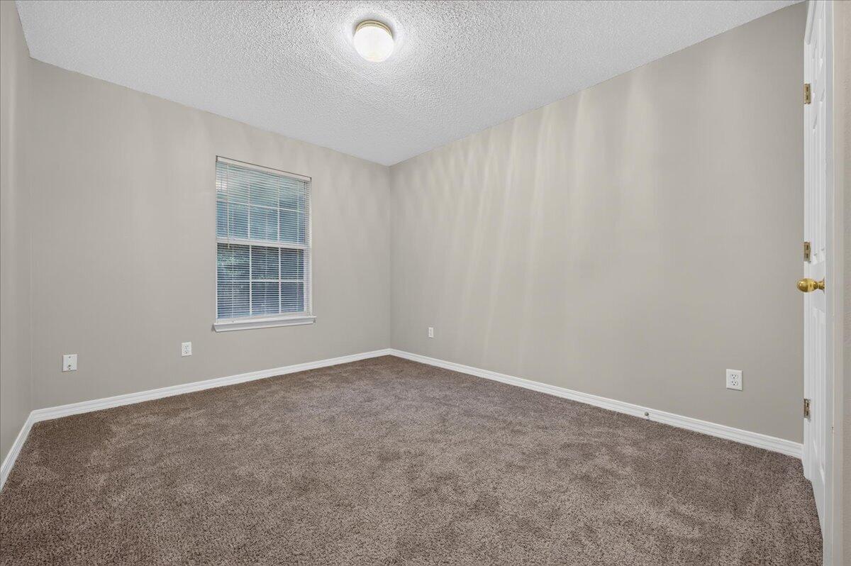 ANTIOCH ESTATES S/D LOT 16 BLK A - Residential