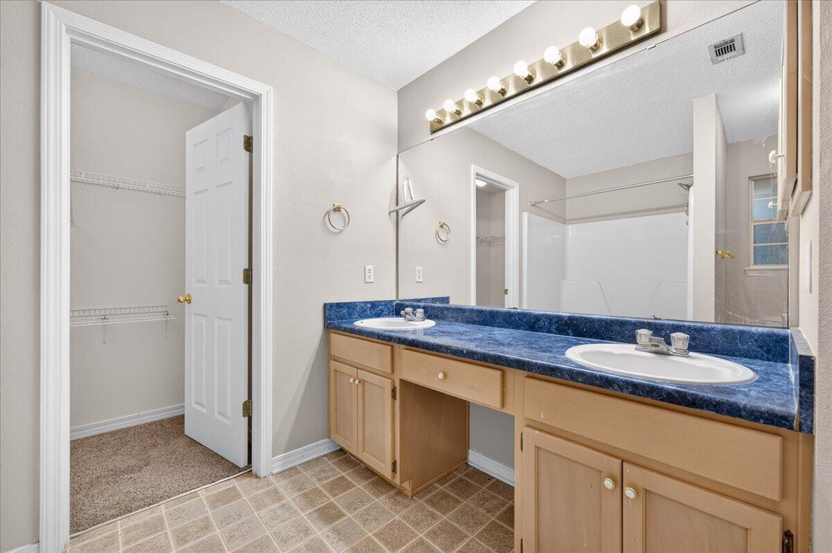 ANTIOCH ESTATES S/D LOT 16 BLK A - Residential