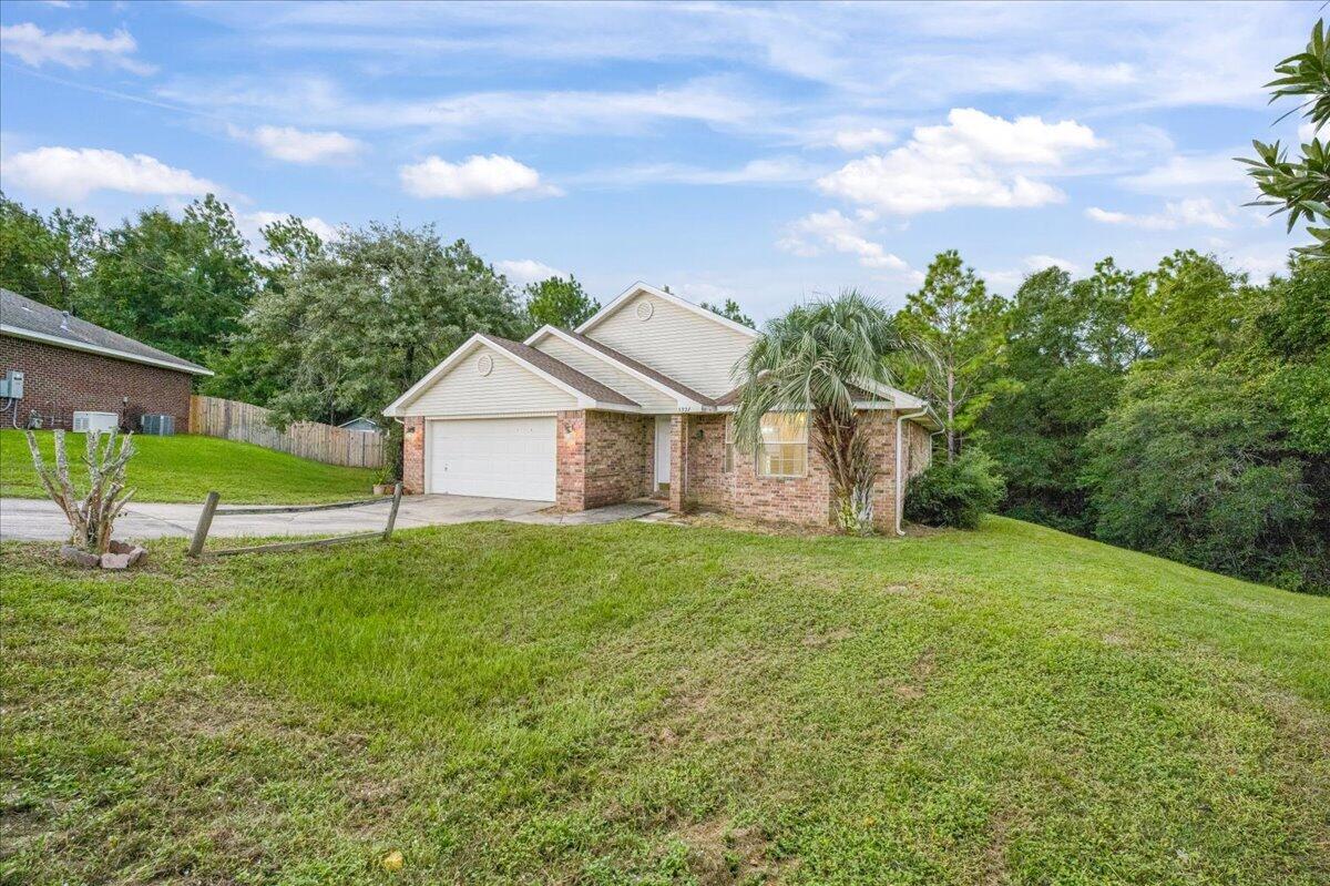 ANTIOCH ESTATES S/D LOT 16 BLK A - Residential