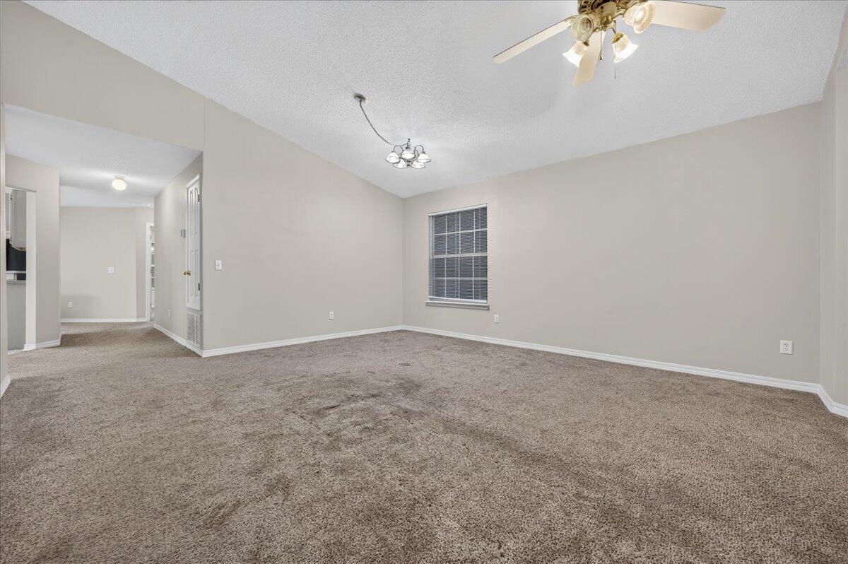 ANTIOCH ESTATES S/D LOT 16 BLK A - Residential