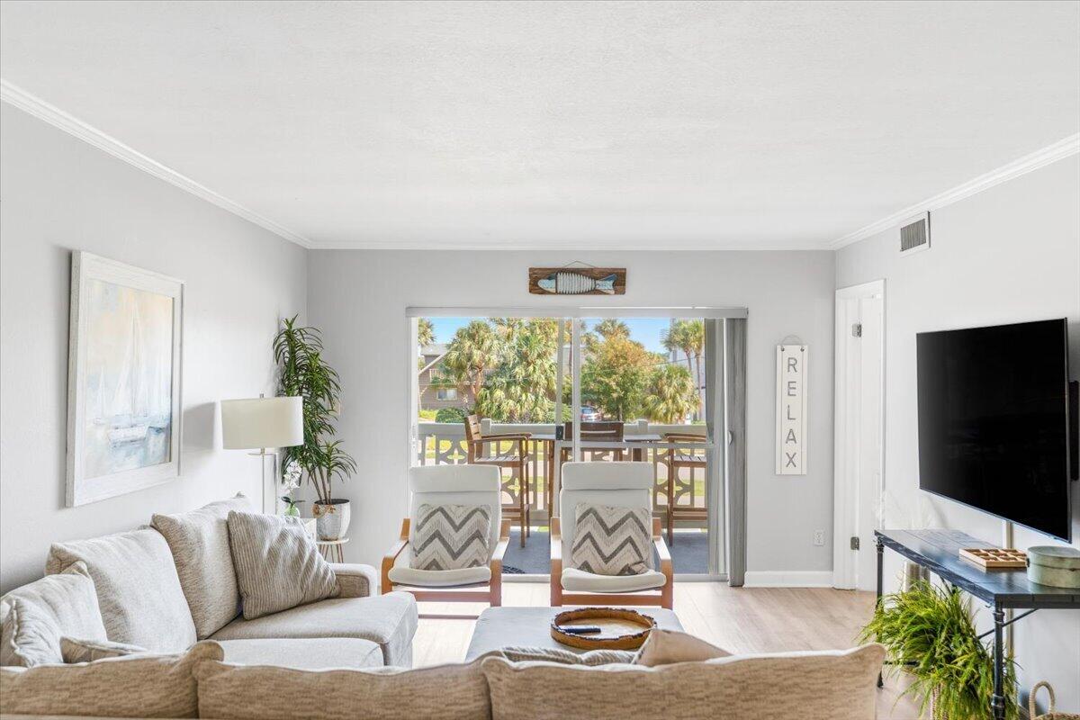 EL MATADOR CONDO - Residential