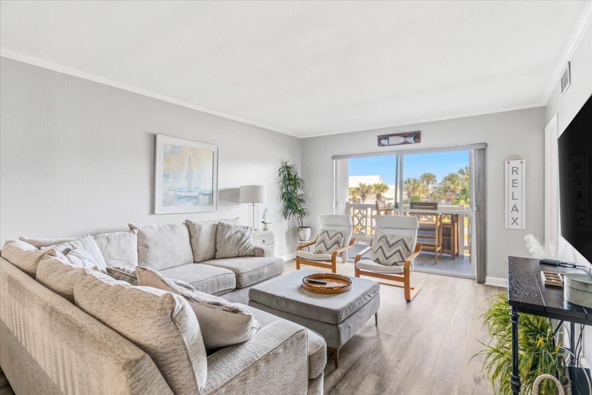 EL MATADOR CONDO - Residential