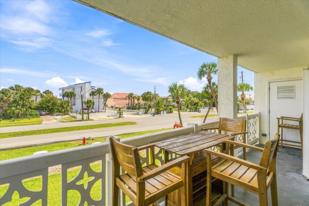 EL MATADOR CONDO - Residential