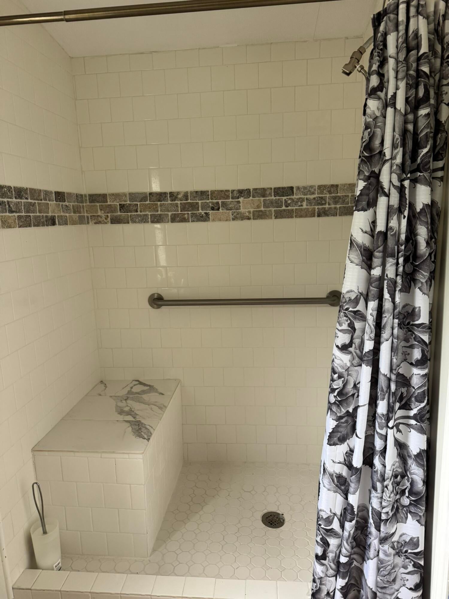 MAGNOLIA BAYE - Residential Lease