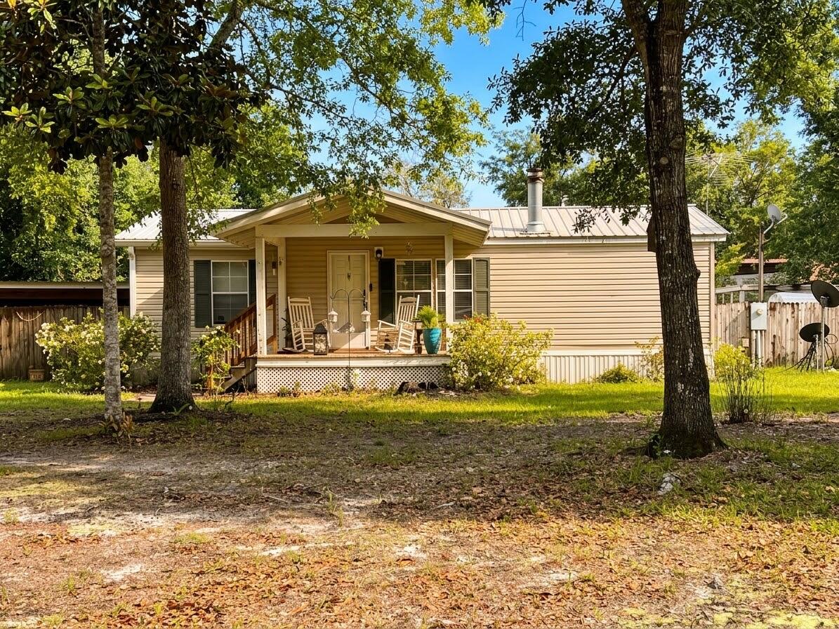 MAGNOLIA BAYE - Residential Lease