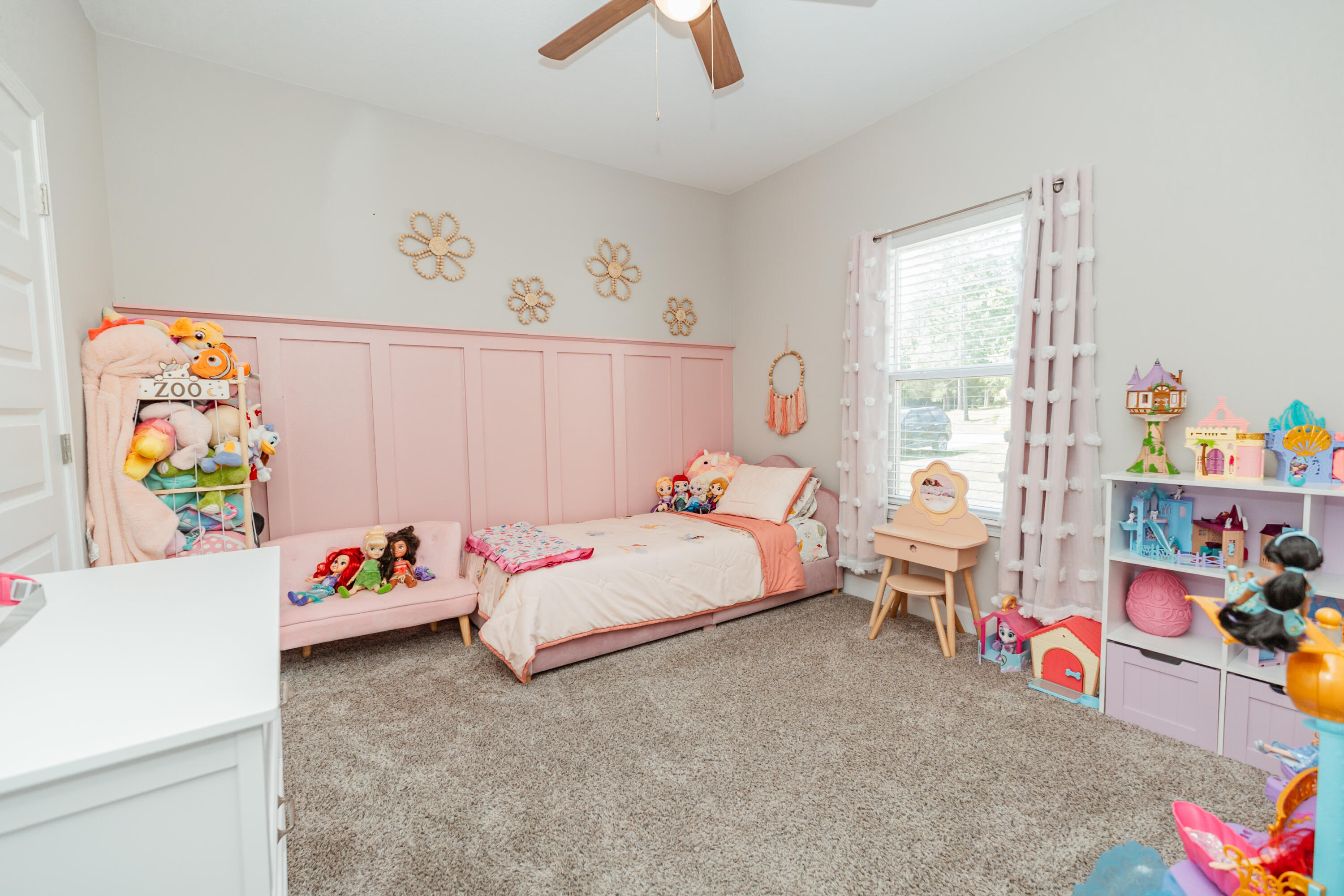 PINEY WOODS EST - Residential Lease