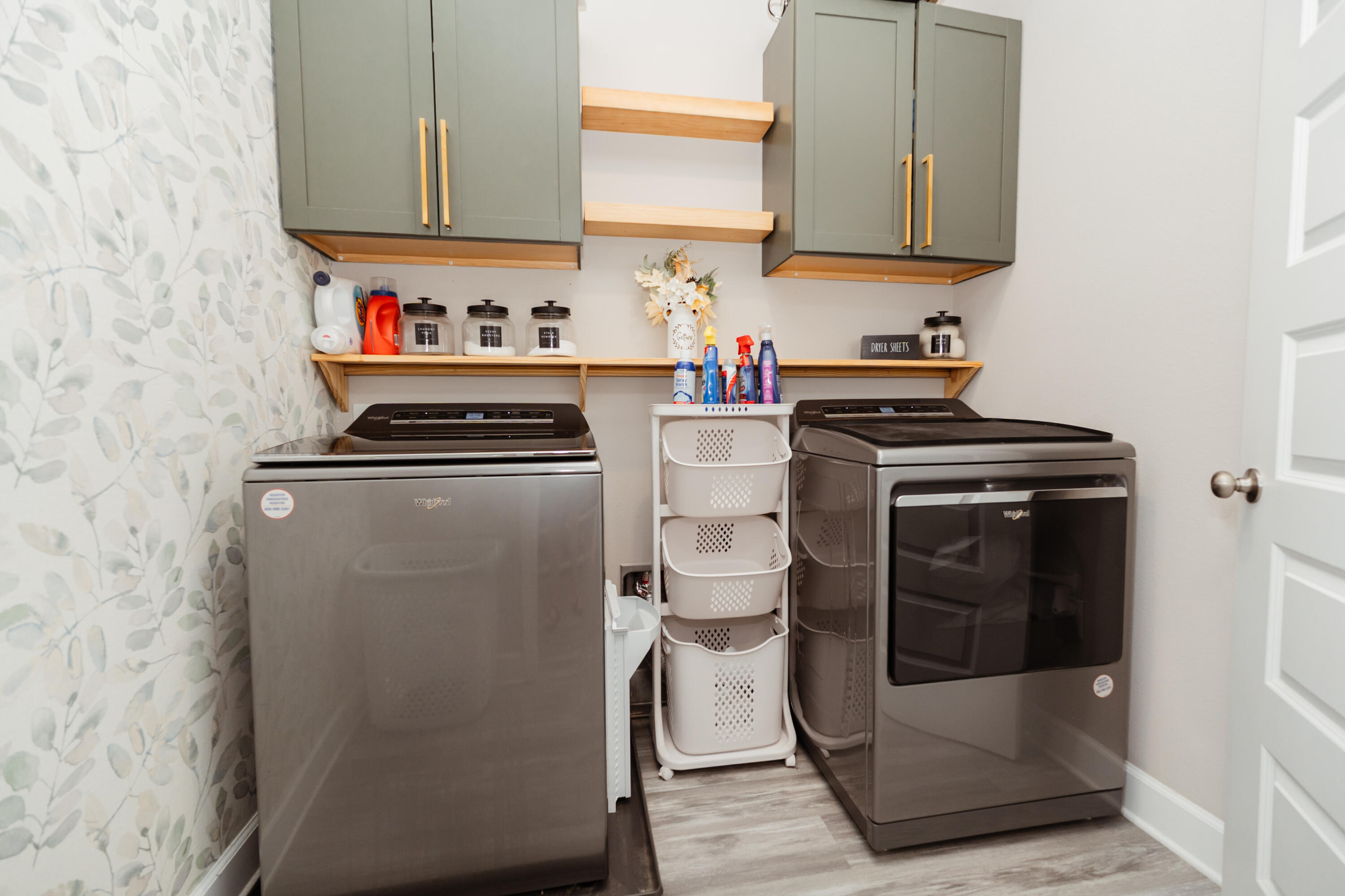 PINEY WOODS EST - Residential Lease