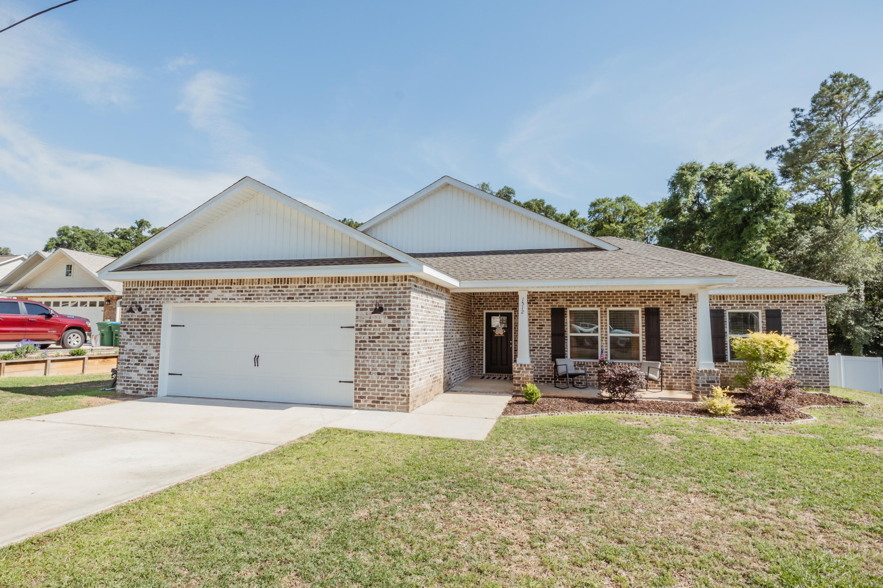 PINEY WOODS EST - Residential Lease