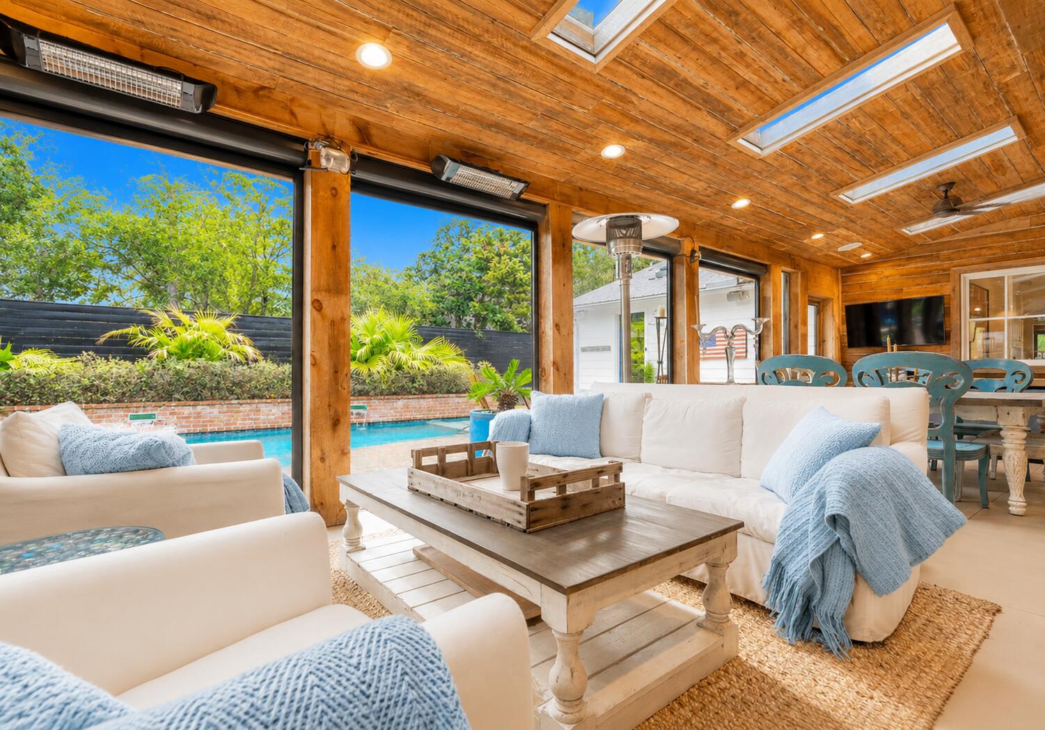 GULF LAKE BEACHES ESTATES - Residential
