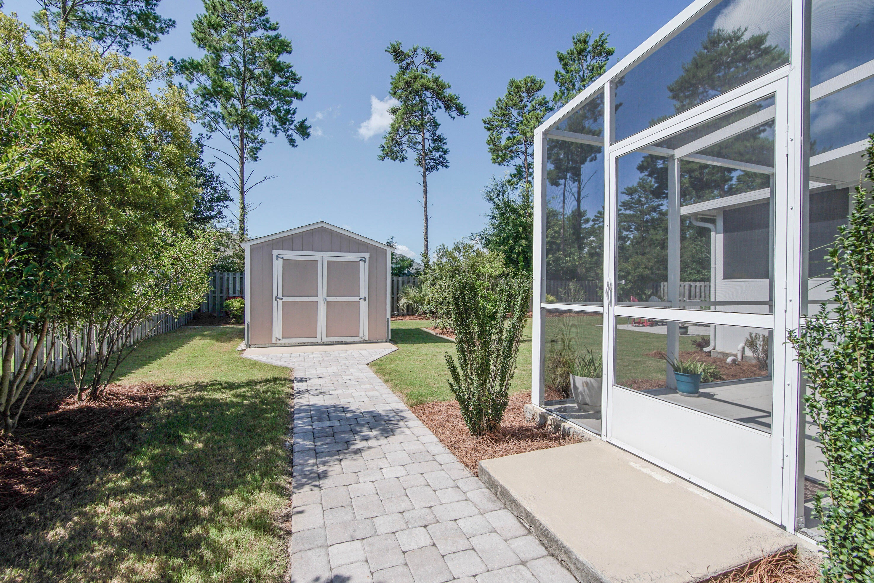 HAMMOCK BAY - Residential