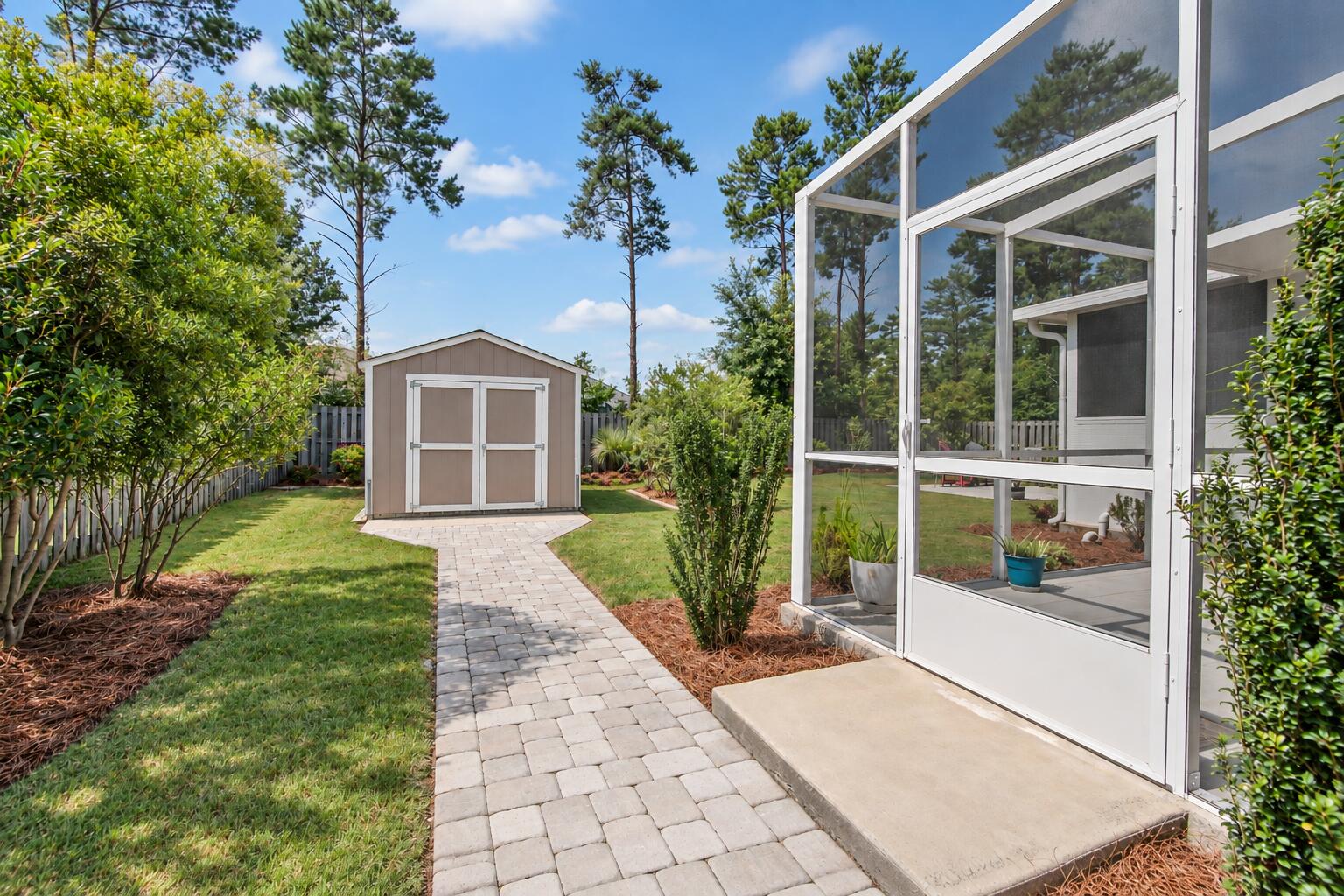 HAMMOCK BAY - Residential