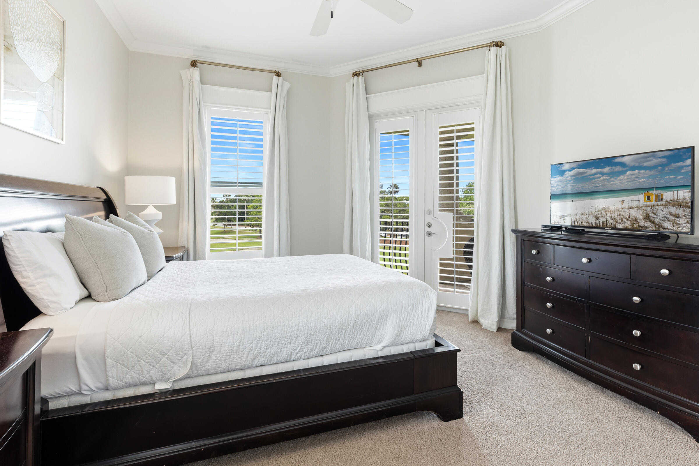 PINE RIDGE VILLAS - Residential
