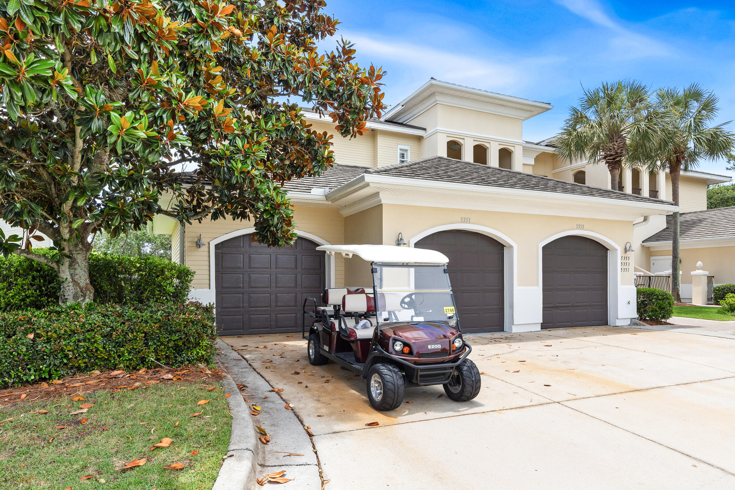 PINE RIDGE VILLAS - Residential