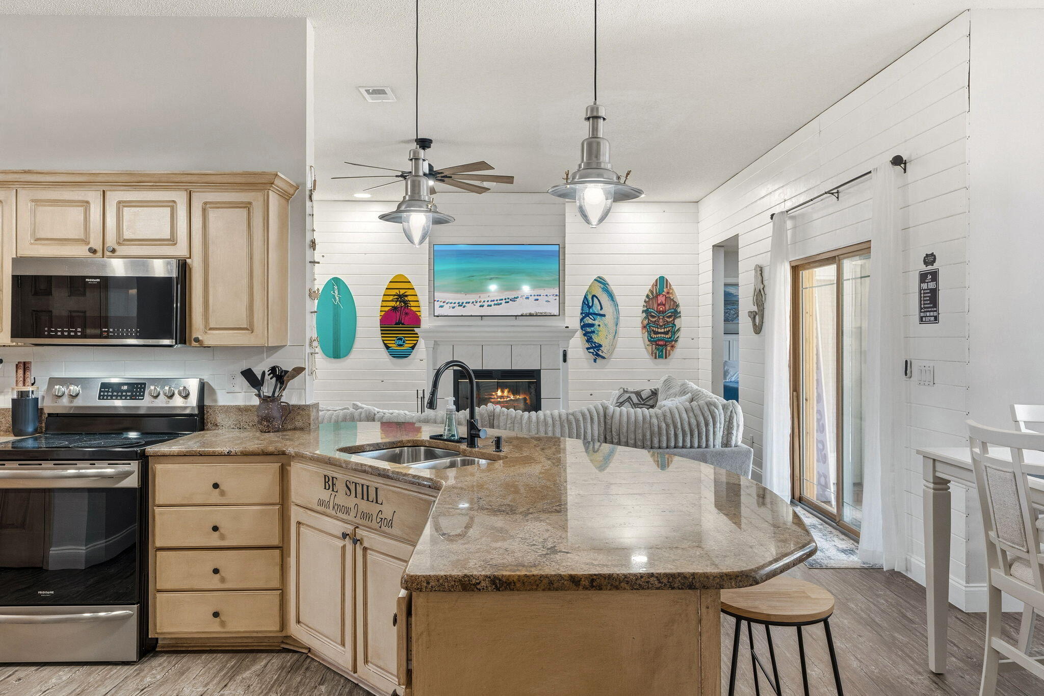 RUSHLIN PARK S/D - Residential