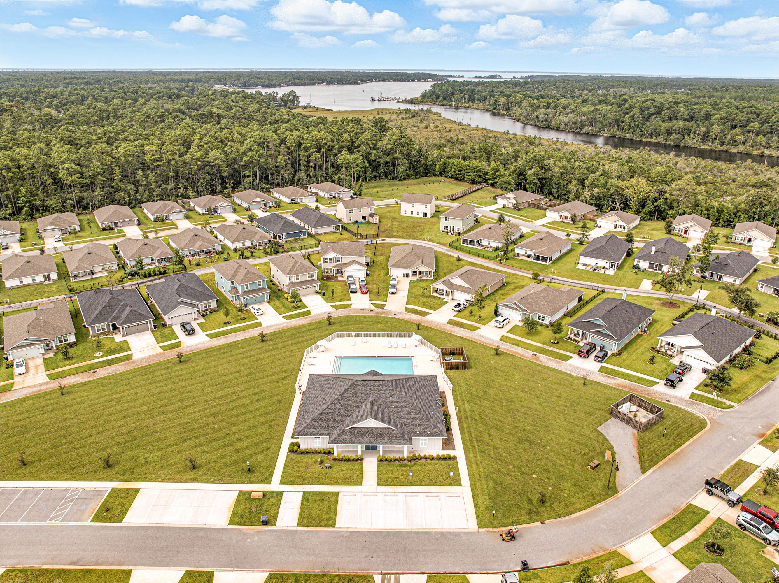 RIVERWALK PH I - Residential Lease