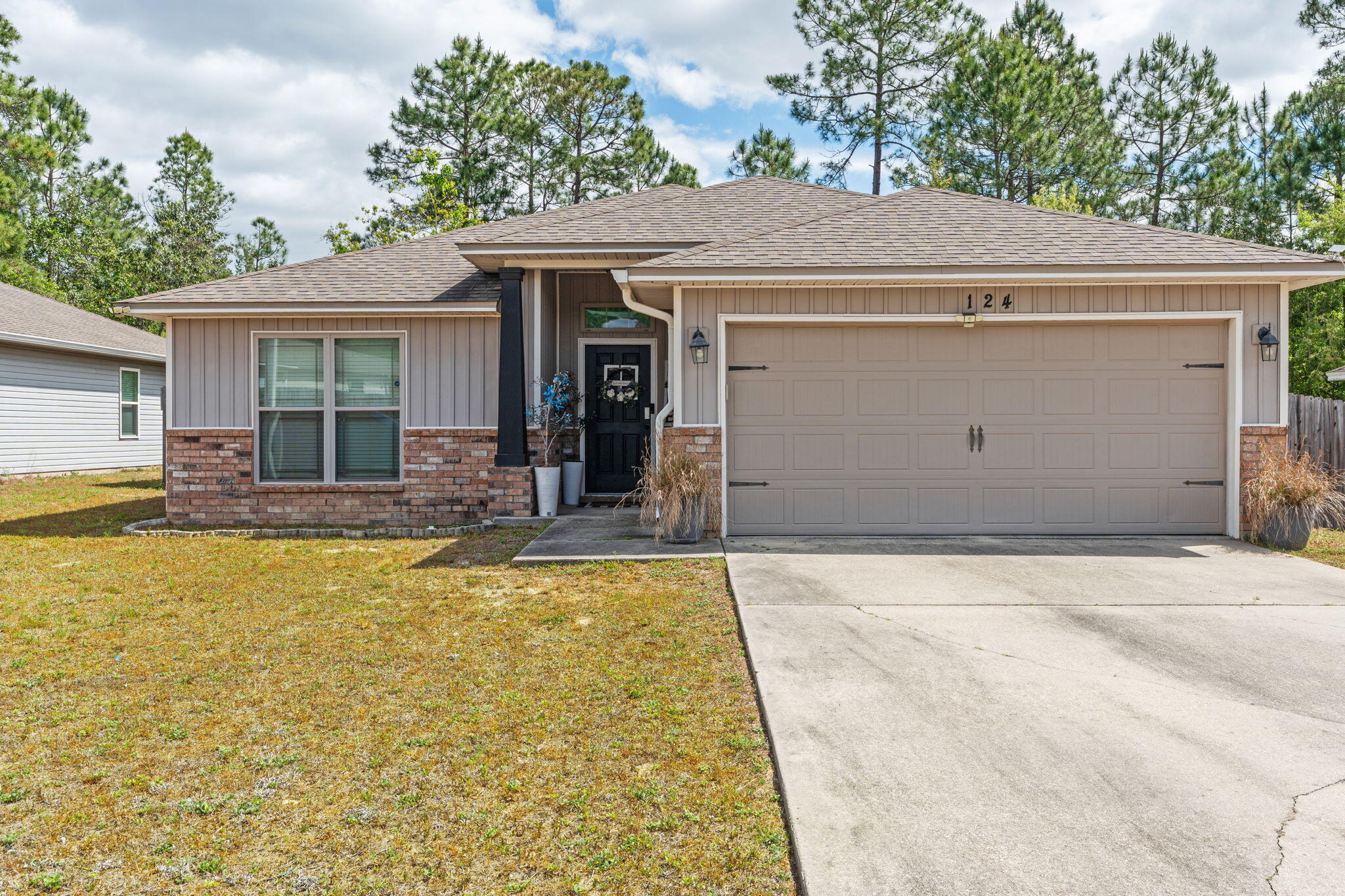 Beautiful 3 bedroom, 2 bathroom home with fenced backyard, open-concept living, spacious primary suite, double vanity, walk-in shower, and soaking tub. This home offers exceptional privacy and comfort. The open-concept layout seamlessly connects the living room, kitchen, and dining area, perfect for both entertaining and everyday living. The backyard offers a covered porch with space outside.

Conveniently located approximately 8 miles to Duke Field, 12 miles to the 7th Special Forces Group (Camp Bull Simons), and 20 miles to Eglin Air Force Base, offering an easy commute to major military installations.