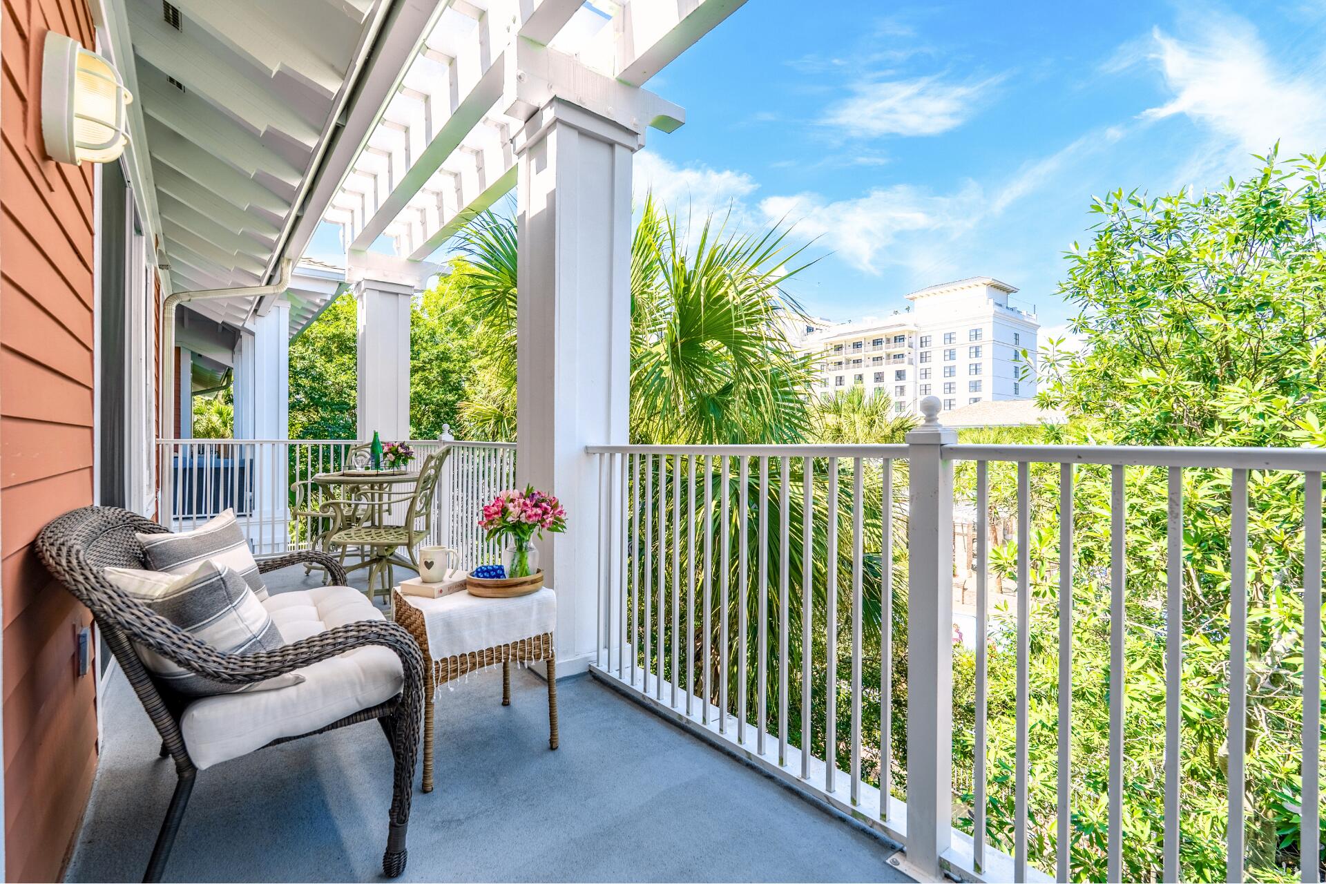 MARKET STREET INN - Residential