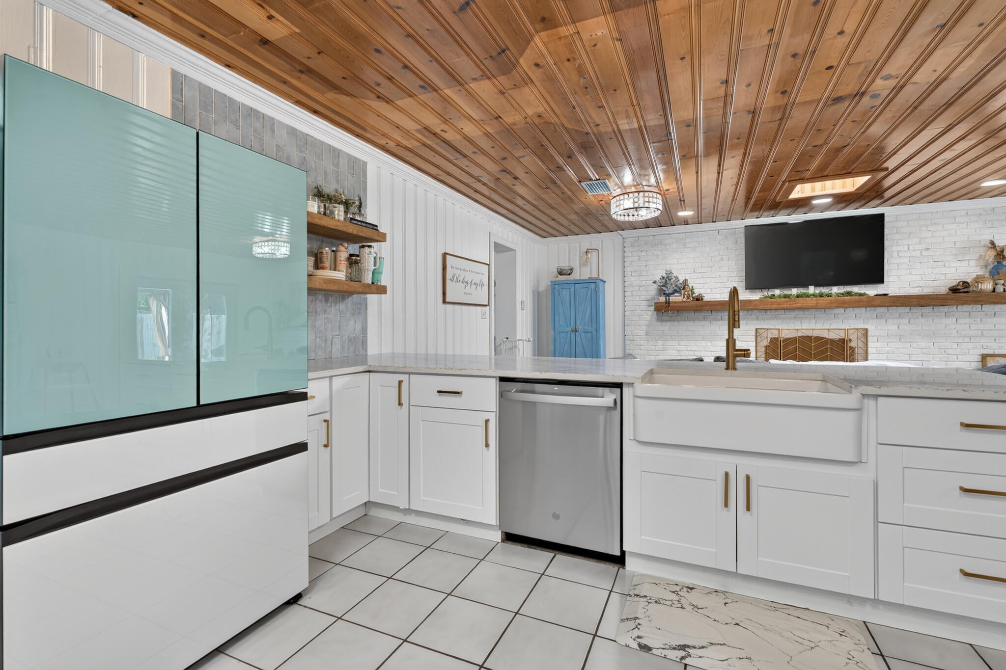 NONESUCH WAY - Residential