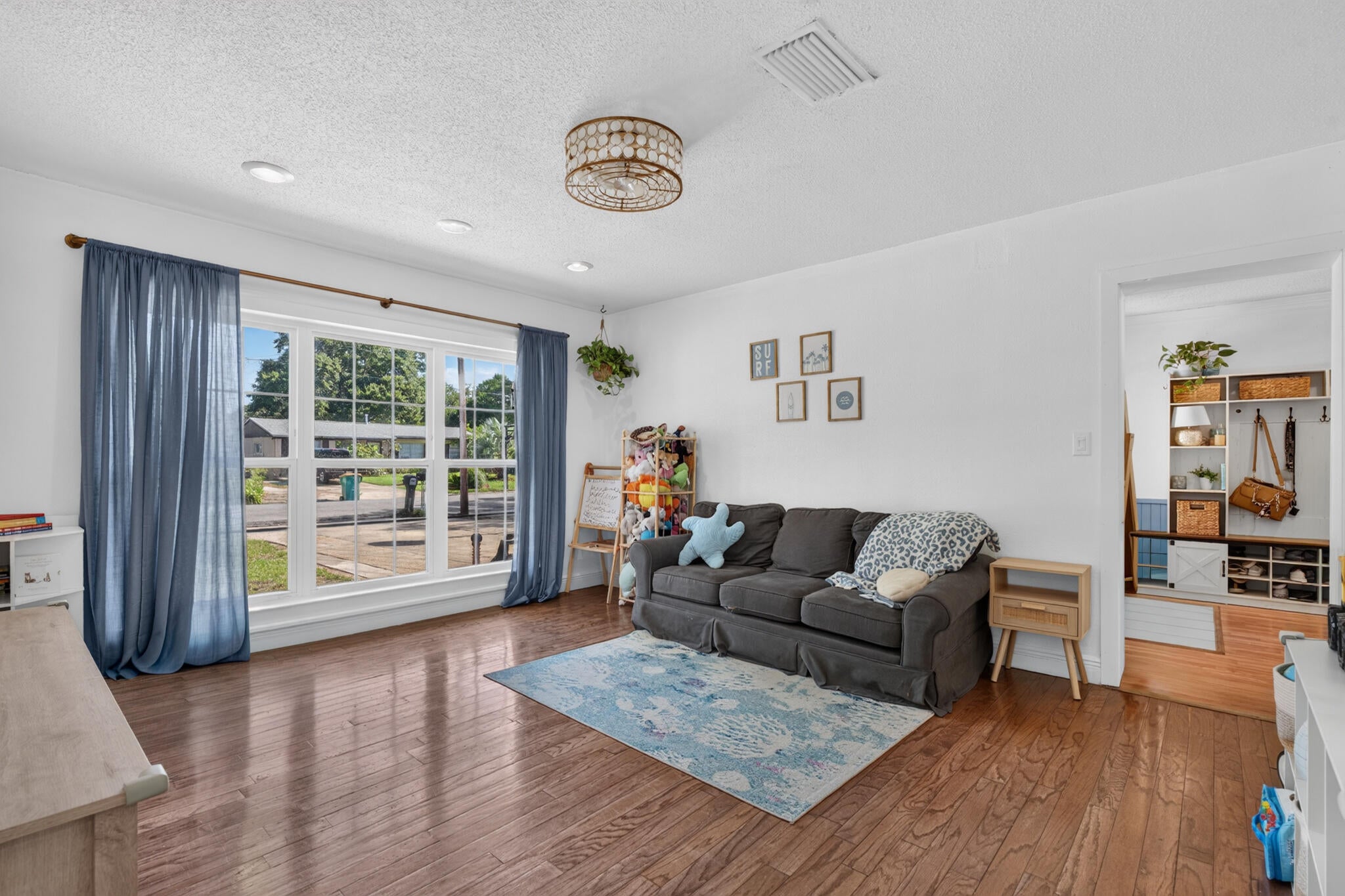 NONESUCH WAY - Residential