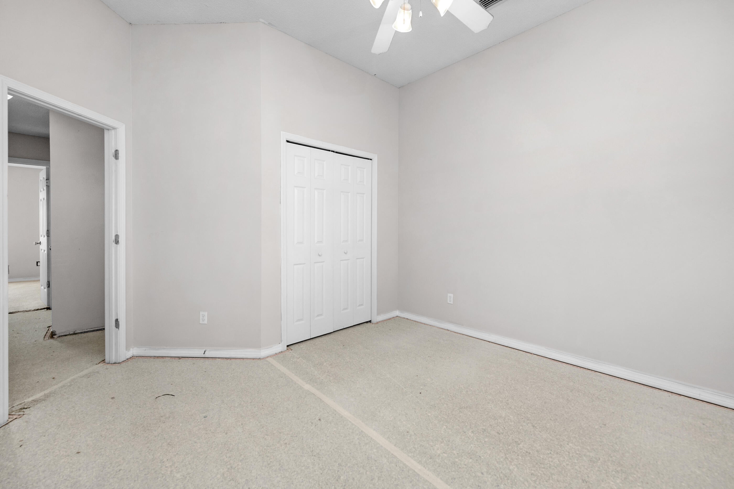 COUNTRYVIEW EST 10TH ADD LOT 75 - Residential