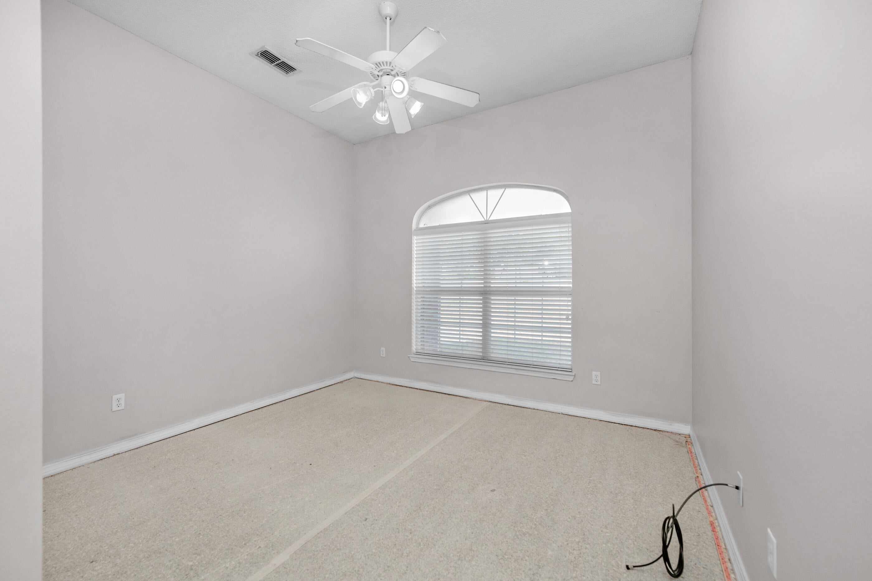 COUNTRYVIEW EST 10TH ADD LOT 75 - Residential