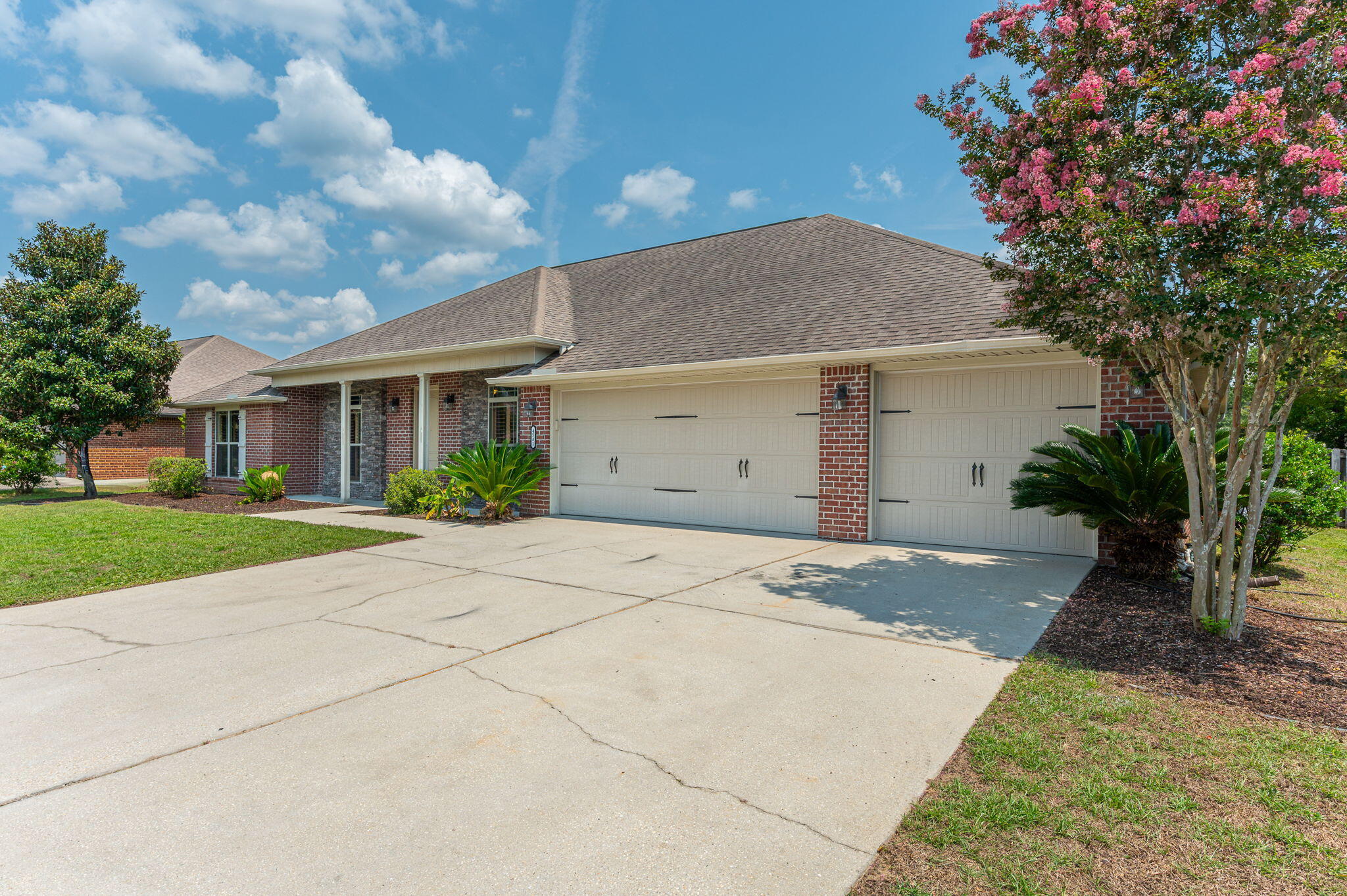 KAITLYNS PRESERVE - Residential