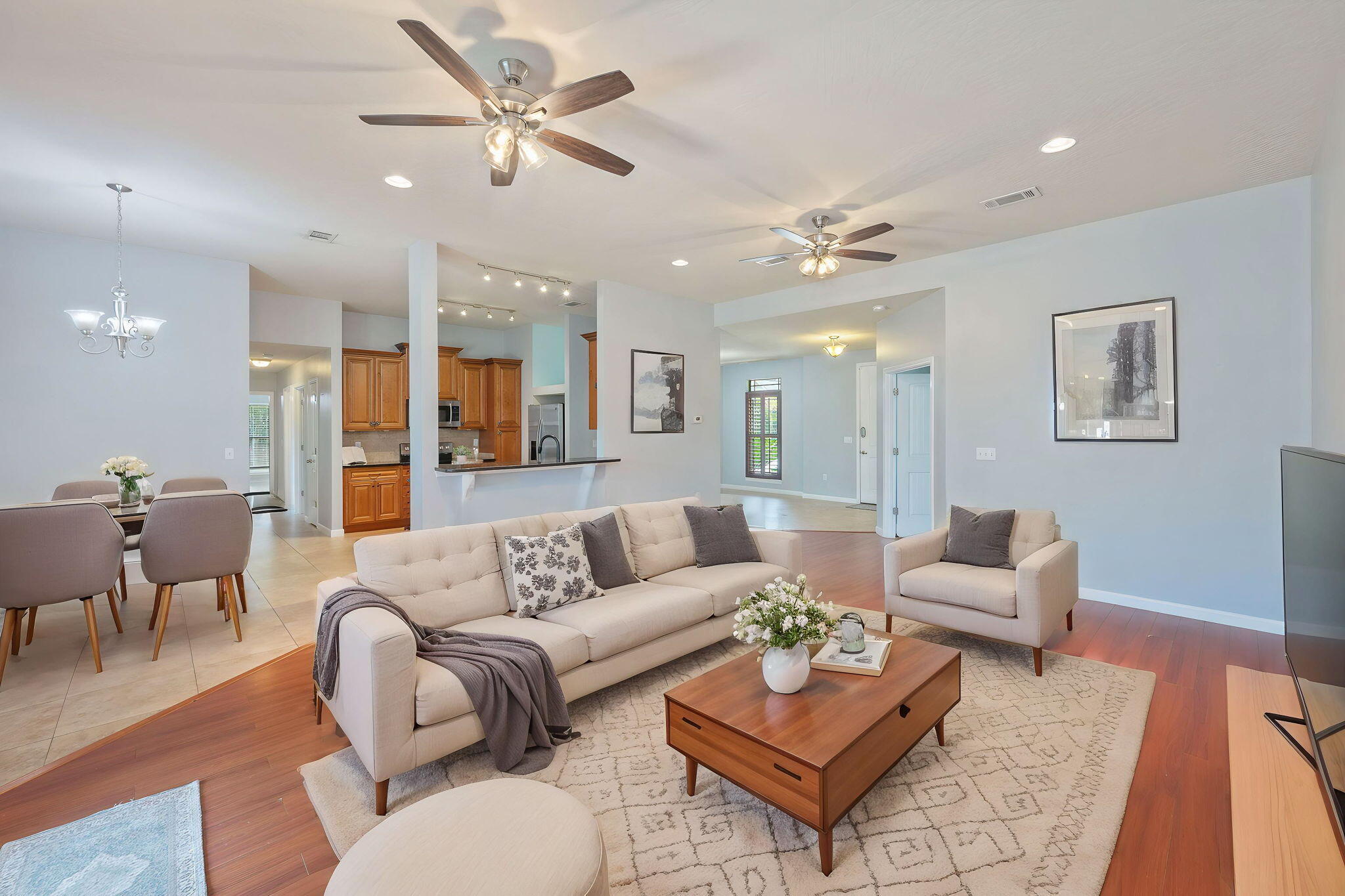 KAITLYNS PRESERVE - Residential