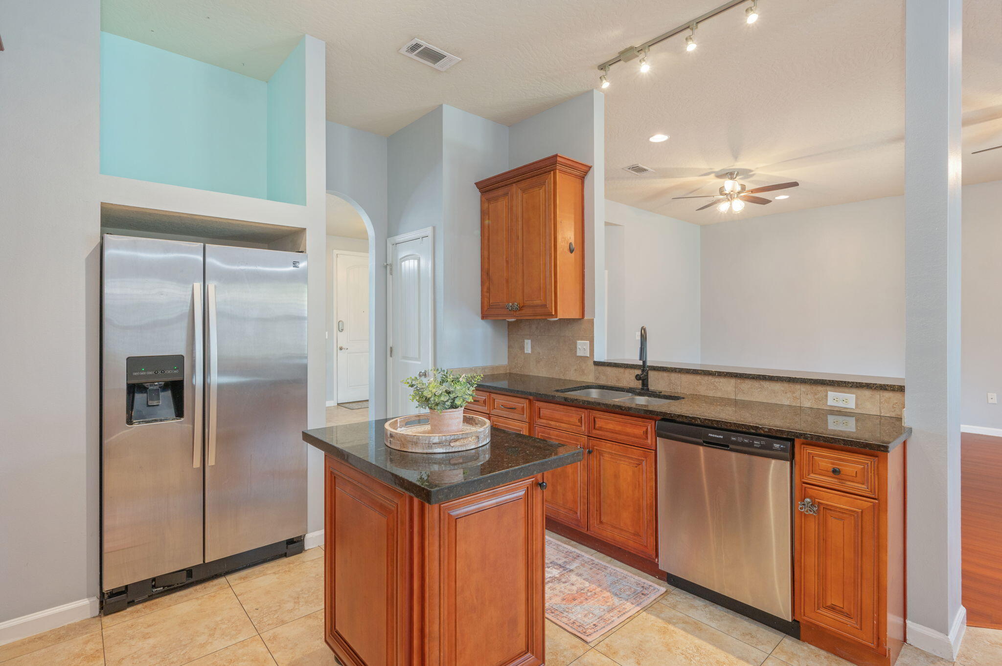 KAITLYNS PRESERVE - Residential