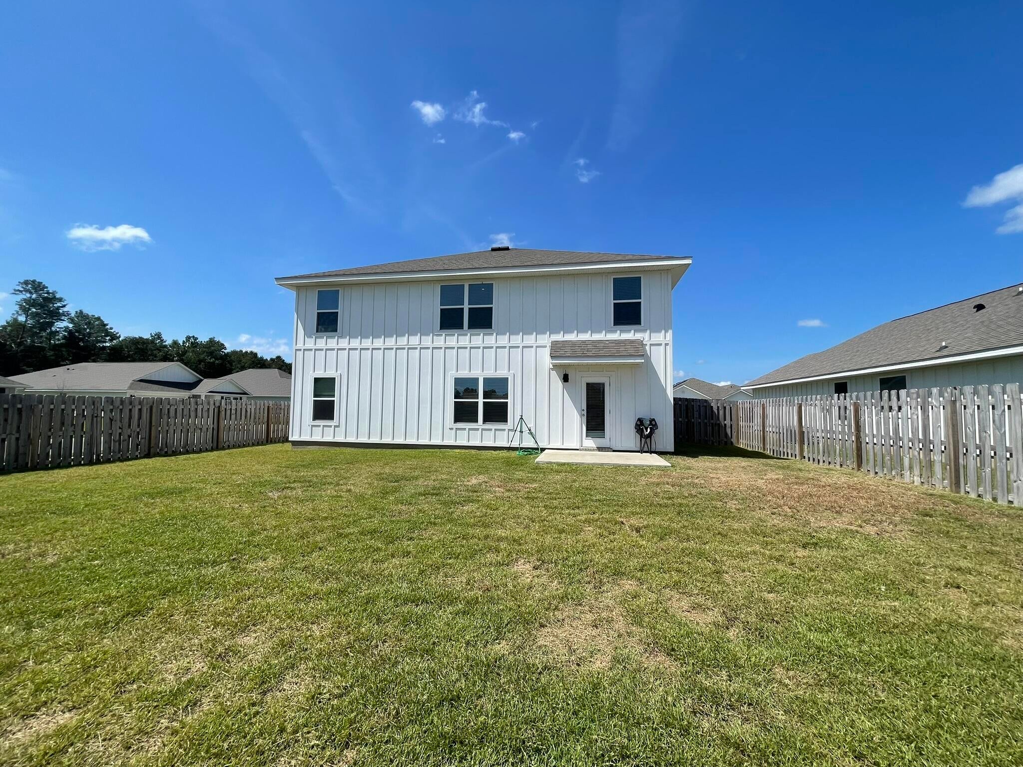 SHOAL RIVER LANDING PHASE 3A - Residential Lease