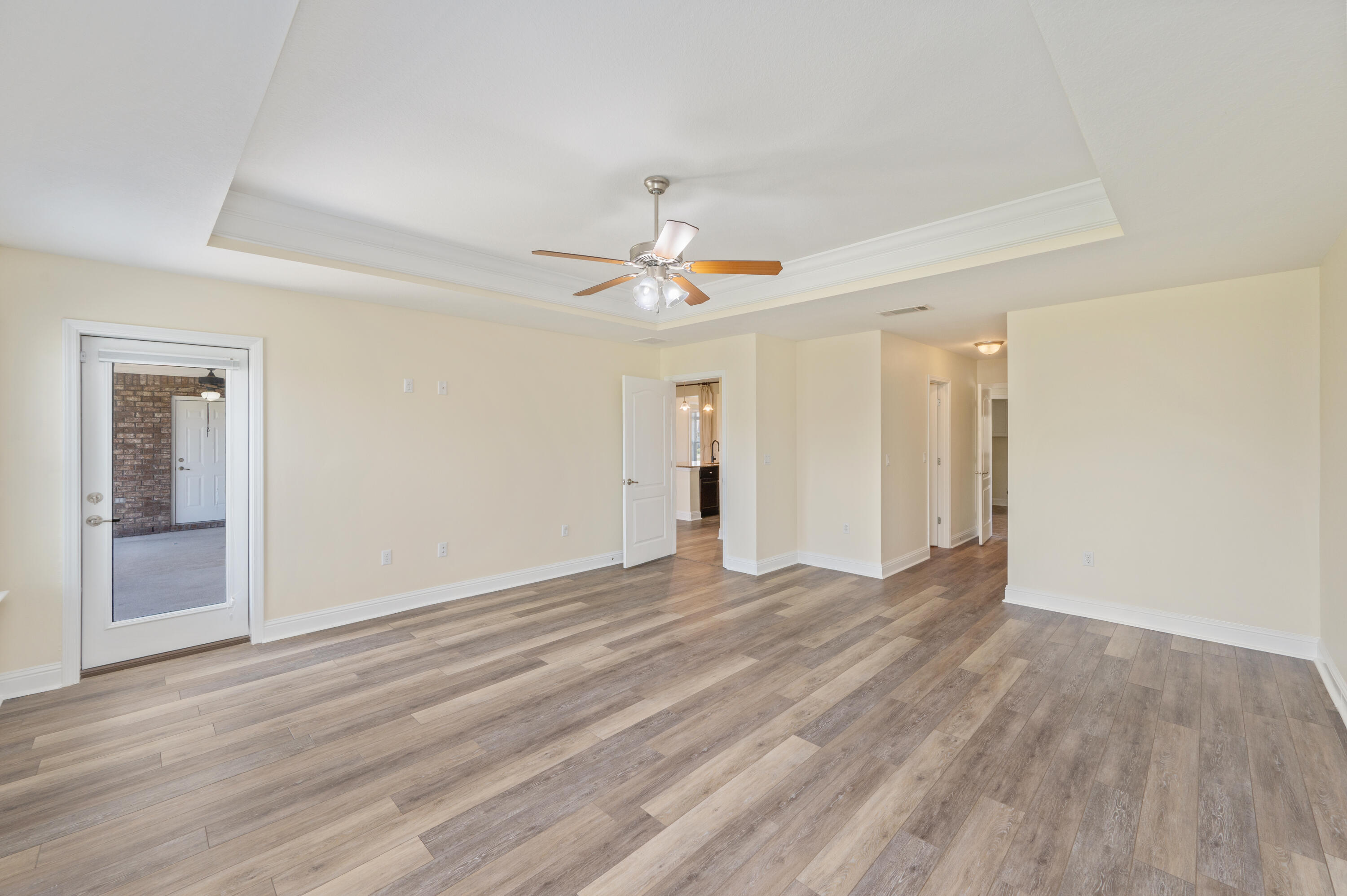 BROWNSTONE MANOR - Residential