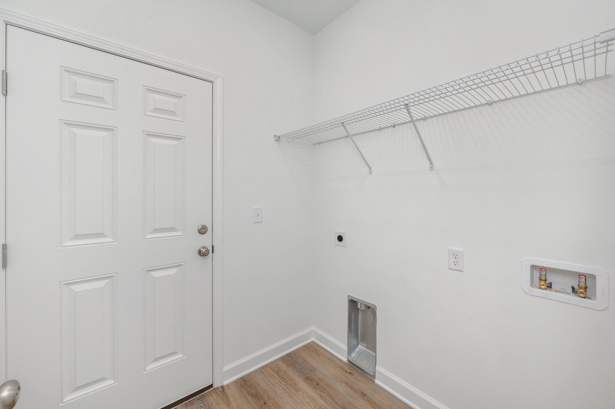 MCCARTHY ESTATES - Residential