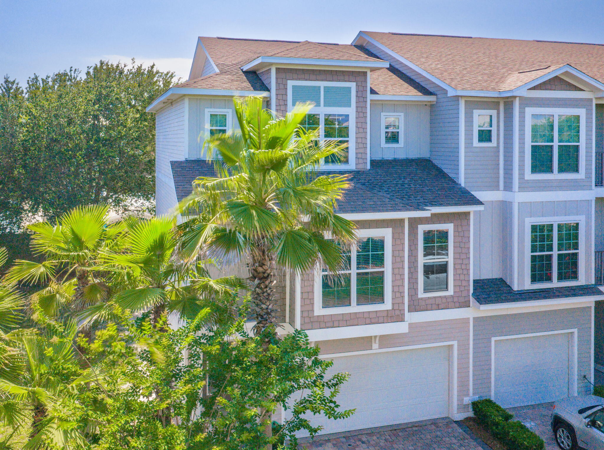 DRIFTWOOD DRIVE TOWNHOMES - Residential