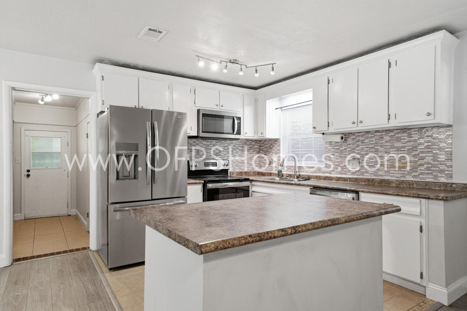 VALPARAISO PLAT 16 - Residential Lease