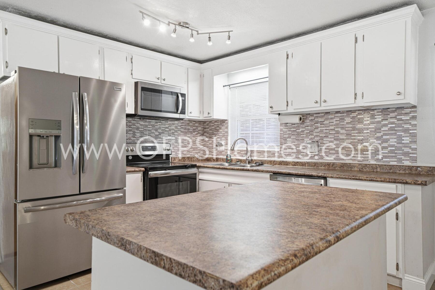 VALPARAISO PLAT 16 - Residential Lease