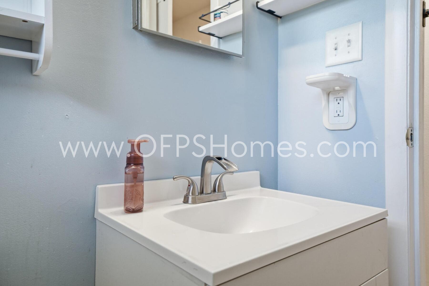 VALPARAISO PLAT 16 - Residential Lease