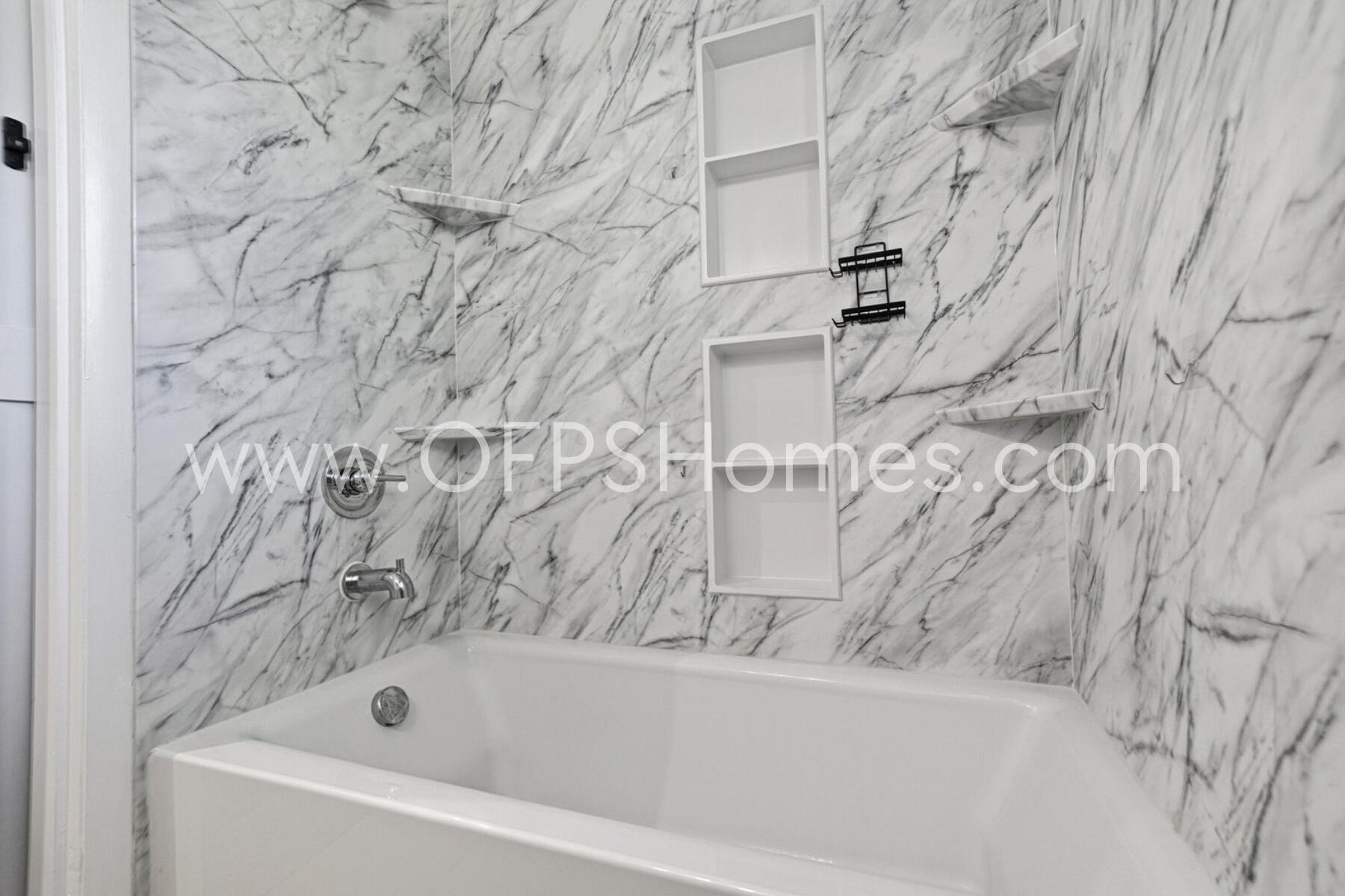 VALPARAISO PLAT 16 - Residential Lease
