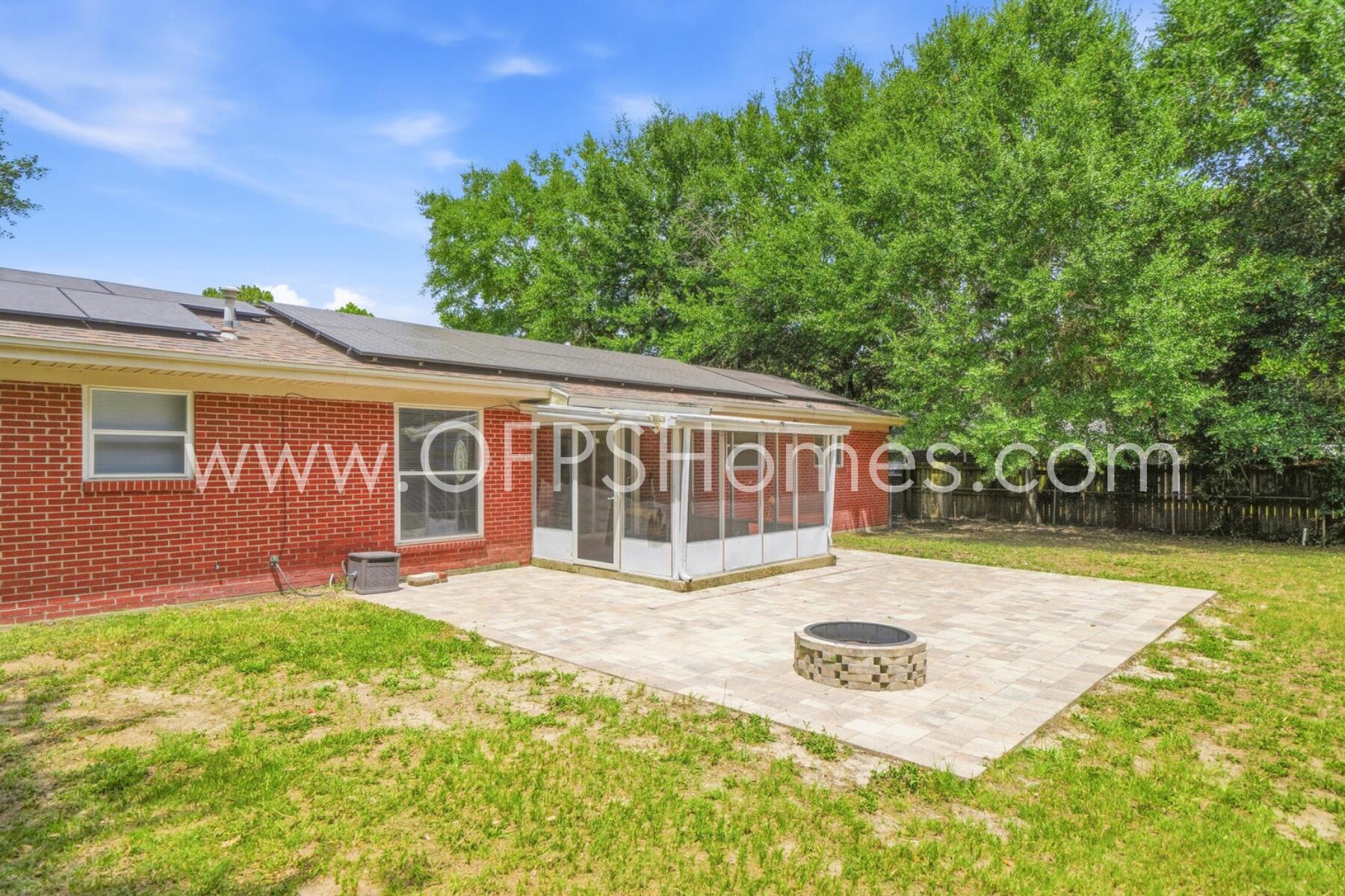 VALPARAISO PLAT 16 - Residential Lease