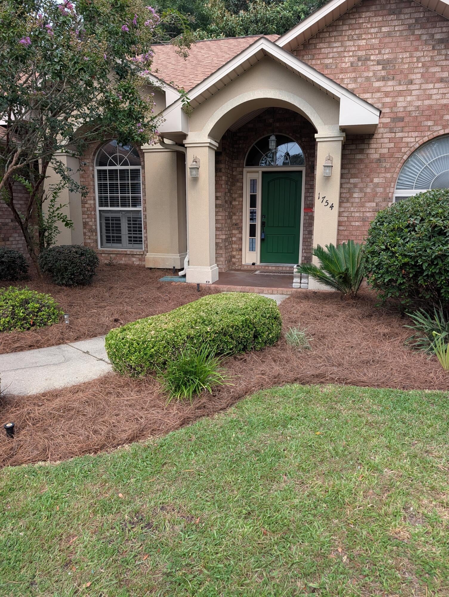 WELCOME HOME TO BEAUTIFUL MAGNOLIA HARBOR! 
Come see this custom built three bedroom , two bath home ( 2066 sg. ft.) and make it yours. The floors are 18 in tile in main area, wood flooring in main bedroom and one  spare bedroom is carpeted. The kitchen is well equipped with beautiful Oak wood cabinets , stainless appliances and a built in microwave. The back porch is a wonderful place for your morning coffee  or your evening cocktail. The community dock is the great place to enjoy the best of Florida's sunsets . The fishing is great! The community beach and the public access are a great place to kayak , swim, or paddle board.
Buyers please call John Rickenbacker for showings 850 375 2101 
**All information deemed to be correct. Buyer to verify**!